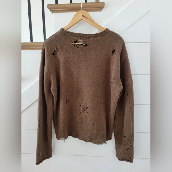 Forever 21 Distressed Drop-Sleeve Sweater - Size Small - Gently Worn - Picture 6 of 6